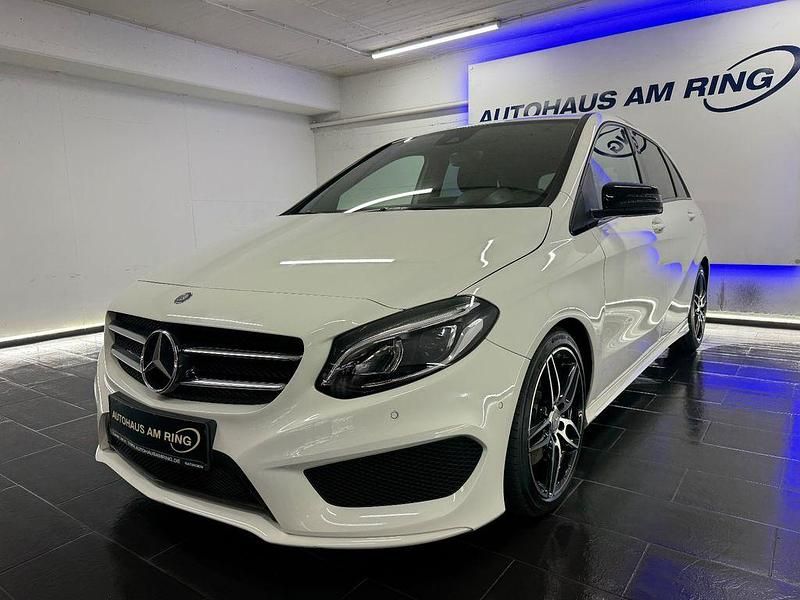 Gebraucht Mercedes B220 AMG 177 PS (130 kW) 2015 Weiß Van / Kleinbus