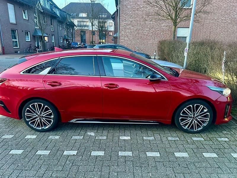 Gebraucht Kia ProCeed GT-Line 140 PS (102 kW) 2019 Rot Kombi