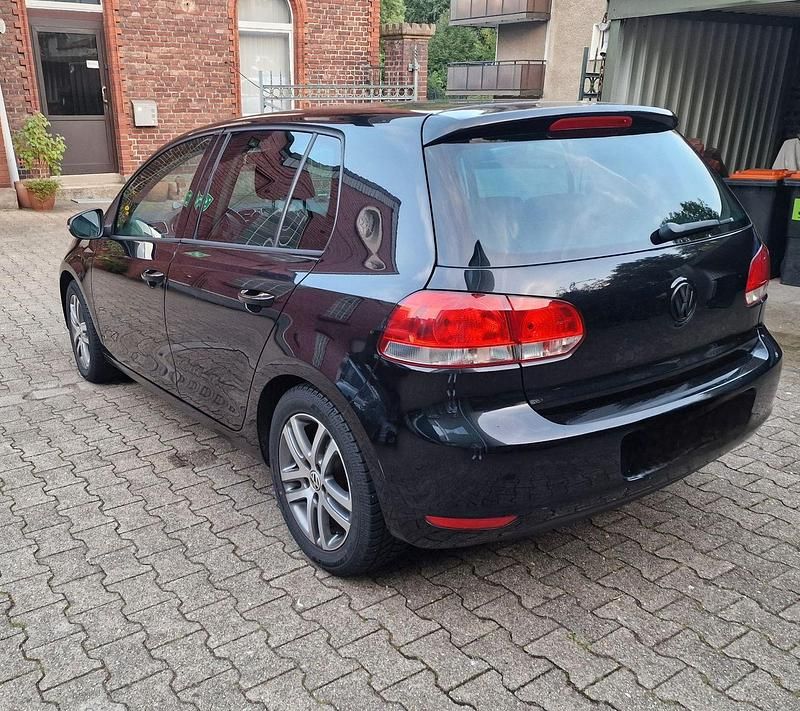 Gebraucht VW Golf VI Trendline 80 PS (58 kW) 2009 Schwarz Kleinwagen