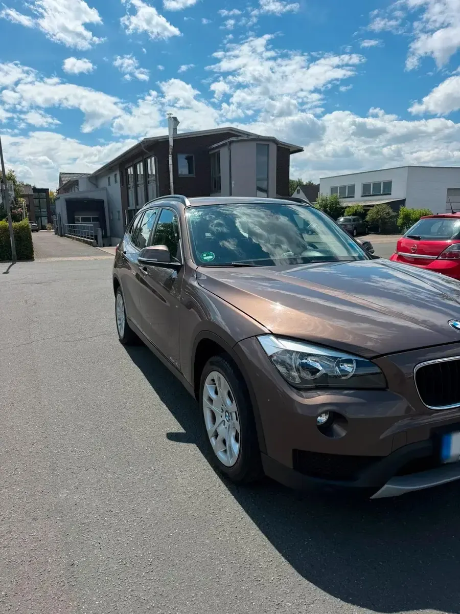 Gebraucht BMW X1 116 PS (85 kW) 2013 Braun SUV
