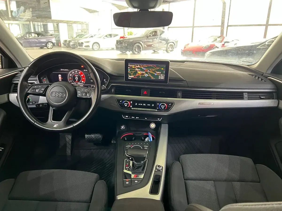 Gebraucht Audi A4 S-Line 272 PS (200 kW) 2016 Grau Kombi