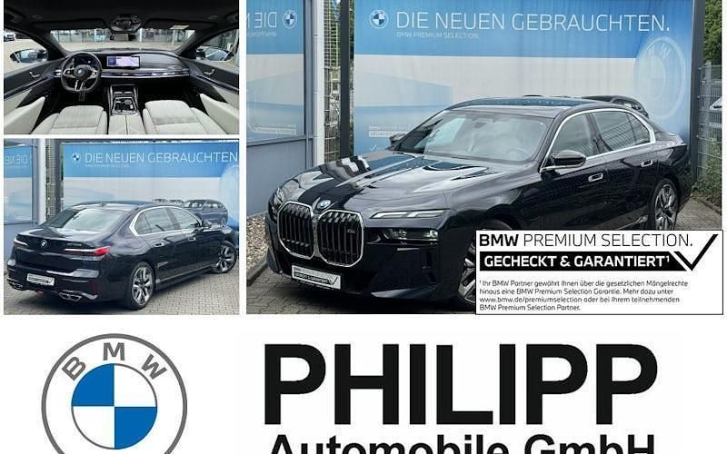 Carbonschwarz Gebraucht 2023 BMW M760e M Sport Limousine | 111.111 € (Fairer Preis) - Bild 1/4