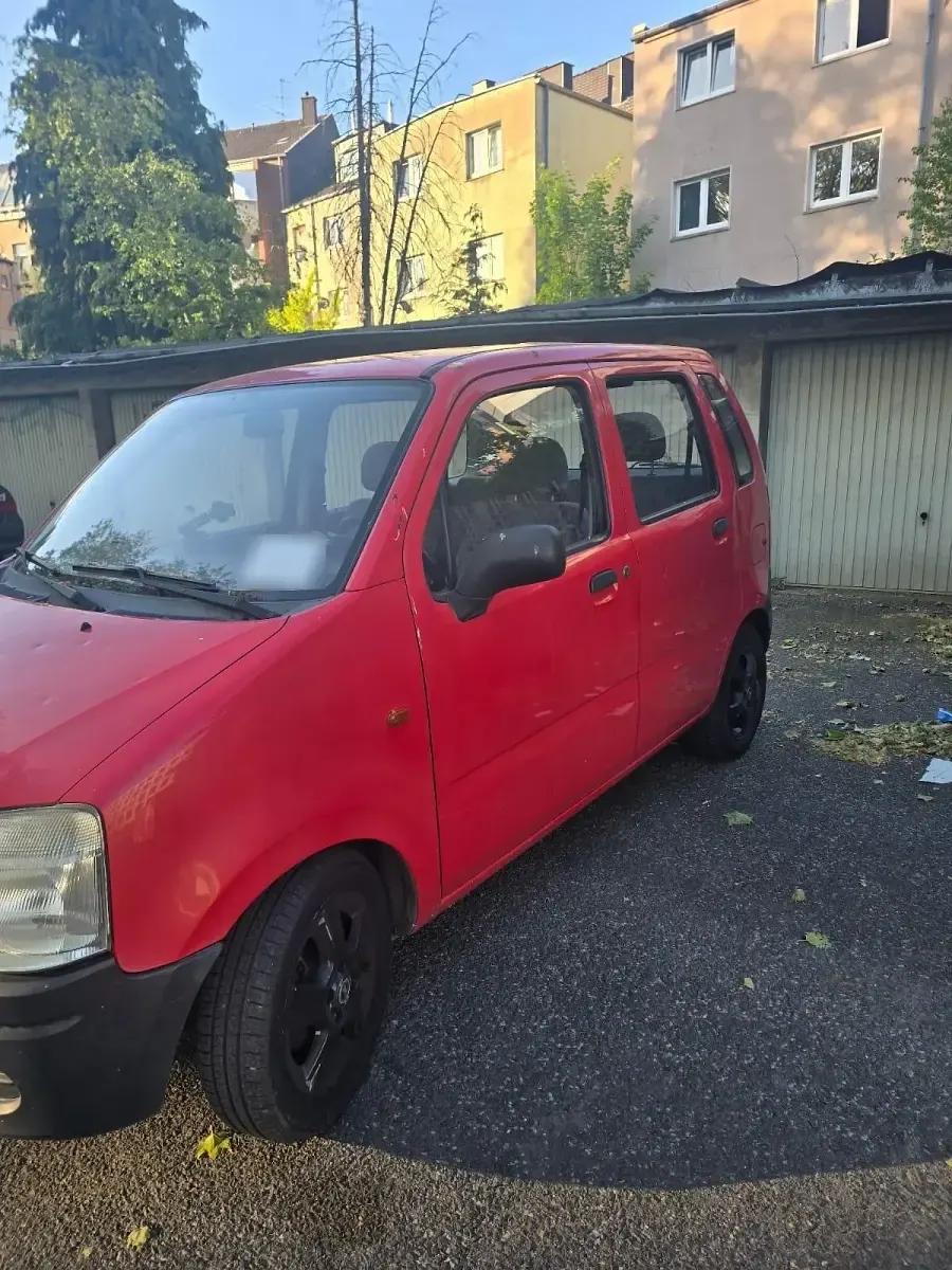 Second-hand Opel Agila 2001 Roșu Monovolum