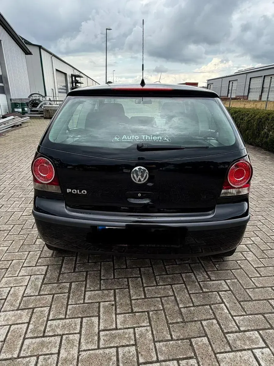 Gebraucht VW Polo Trendline 60 PS (44 kW) 2009 Schwarz Kleinwagen