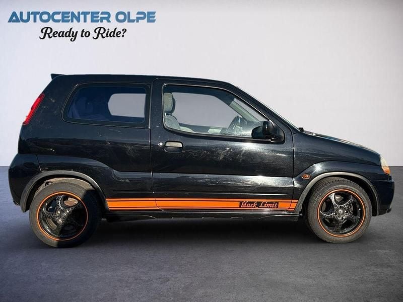 Gebraucht Suzuki Ignis 83 PS (61 kW) 2002 Schwarz Kleinwagen