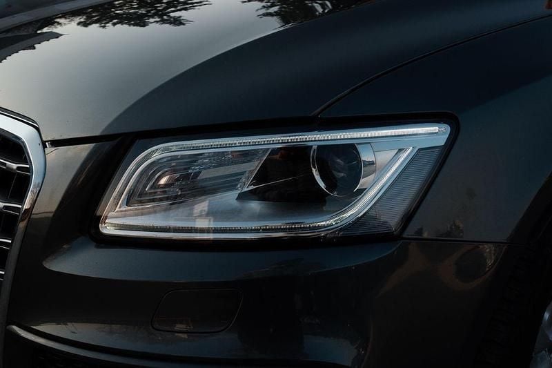 Gebraucht Audi SQ5 Ambiente 313 PS (230 kW) 2014 Grau SUV