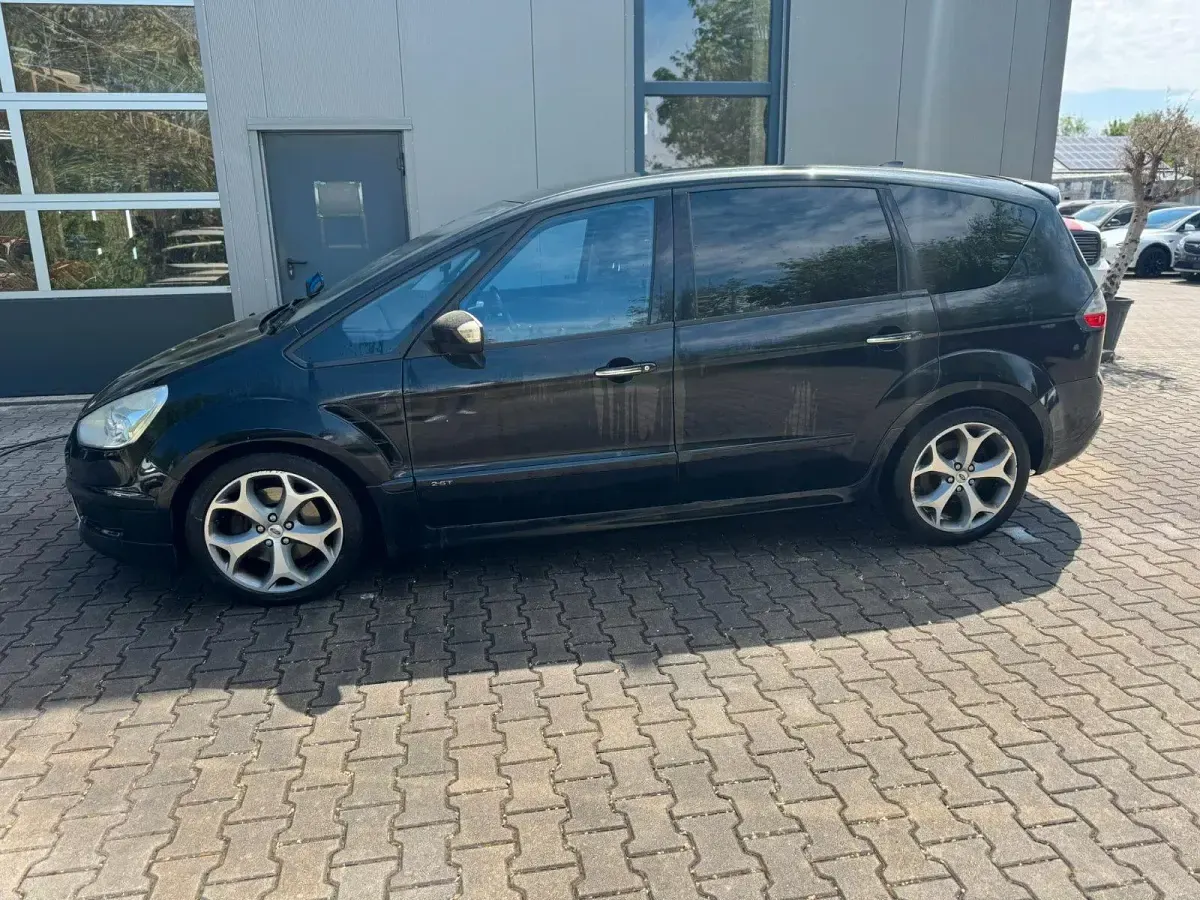 Gebraucht Ford S-MAX S 220 PS (161 kW) 2008 Schwarz Van / Kleinbus