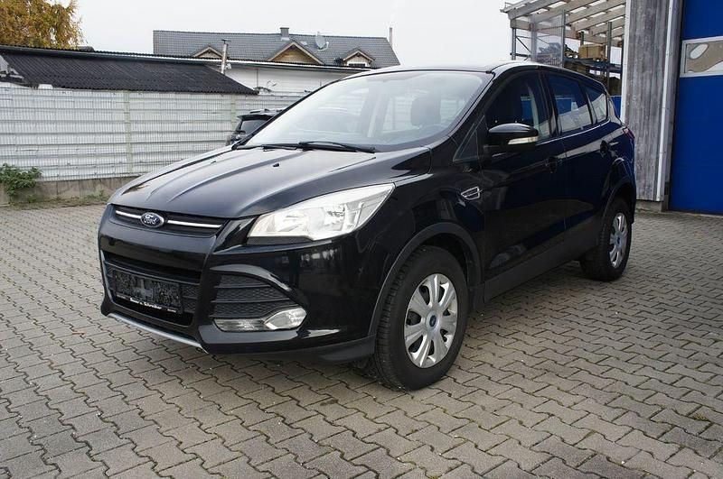 Gebraucht Ford Kuga Trend 150 PS (110 kW) 2013 Schwarz SUV