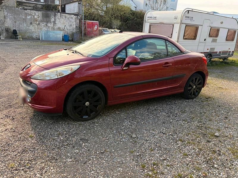 Gebraucht Peugeot 207 CC 2008 Rot Cabrio