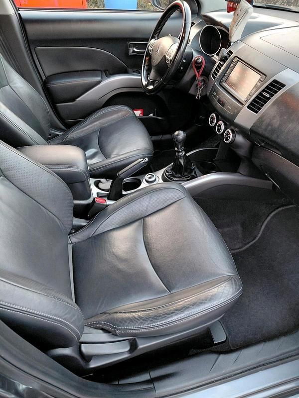 Gebraucht Peugeot 4007 156 PS (114 kW) 2009 Grau SUV