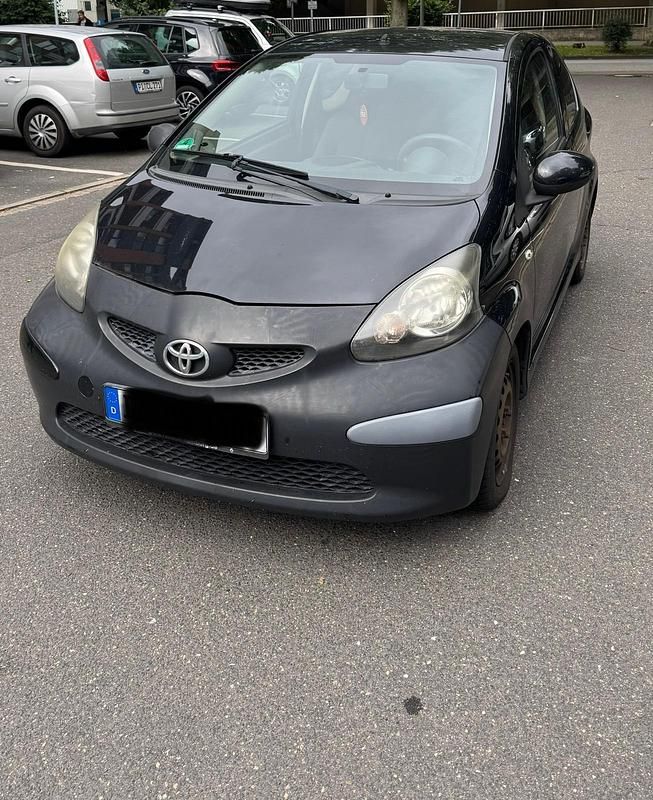 Schwarz Gebraucht 2006 Toyota Aygo Kleinwagen | 1.200 € (Fairer Preis) - Bild 1/3