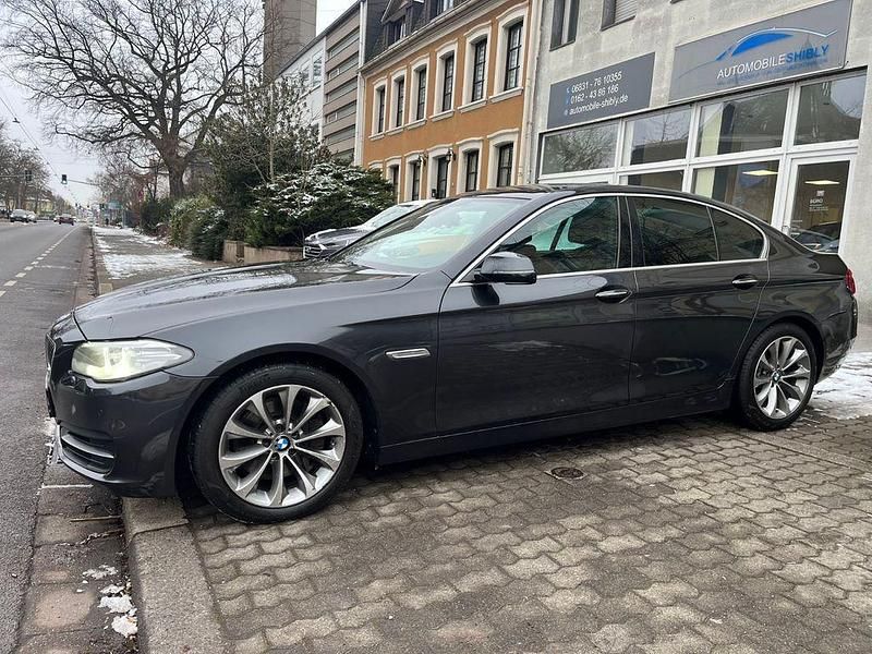 Gebraucht BMW 530 Performance 258 PS (189 kW) 2015 Grau Limousine