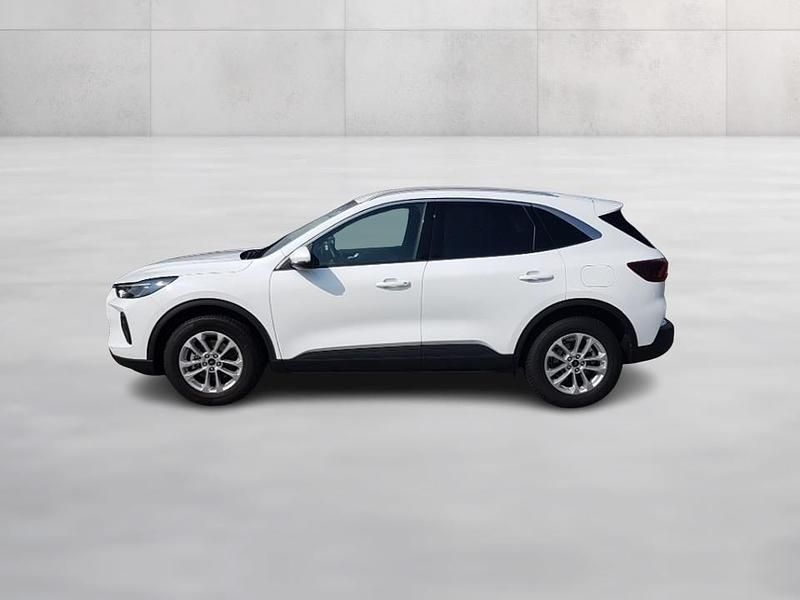 Gebraucht Ford Kuga Titanium 186 PS (136 kW) 2024 Weiß SUV