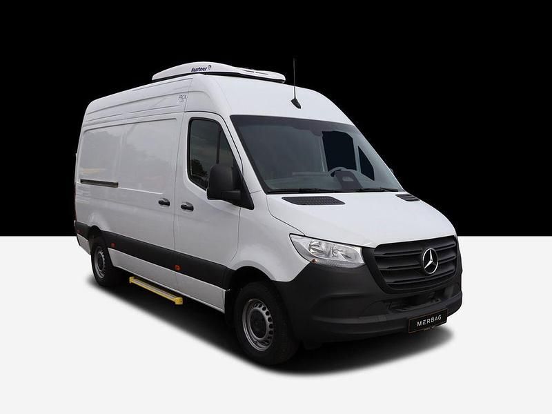 Weiß Neu 2025 Mercedes Sprinter Van | 85.398 € - Bild 1/4