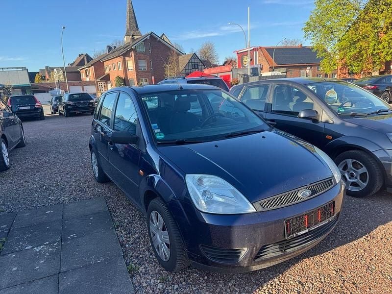 Gebraucht Ford Fiesta 80 PS (58 kW) 2005 Blau Kleinwagen