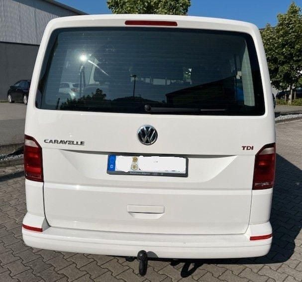 Gebraucht VW Caravelle 204 PS (150 kW) 2017 Weiß Van