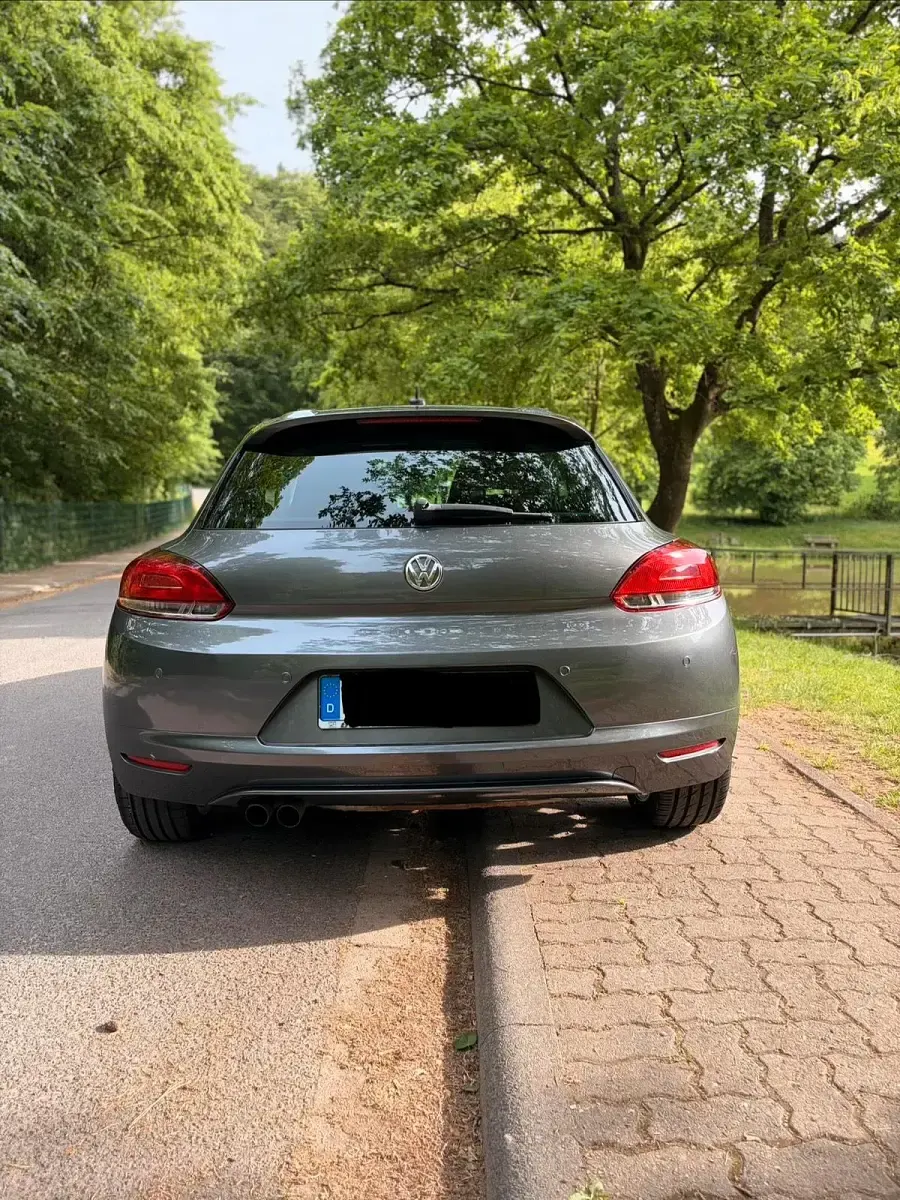 Gebraucht VW Scirocco 160 PS (117 kW) 2011 Grau Coupé