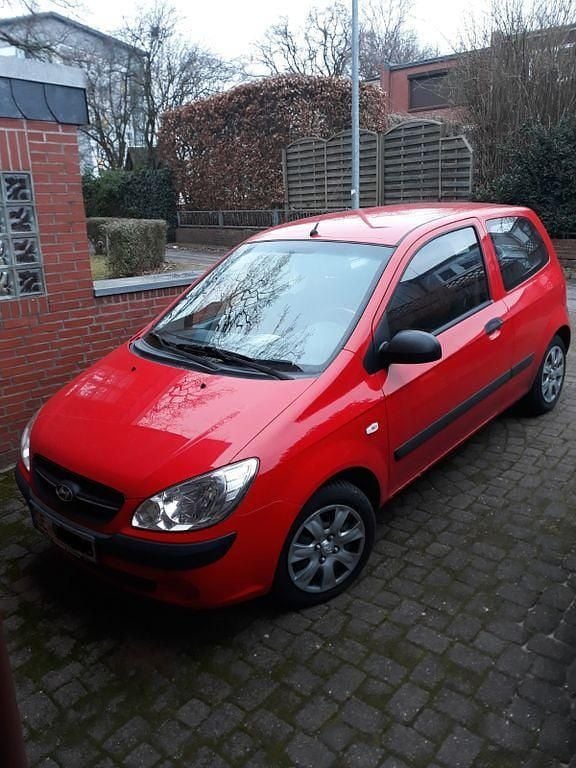 Rot Gebraucht 2008 Hyundai Getz Kleinwagen | 1.950 € (Fairer Preis) - Bild 1/4