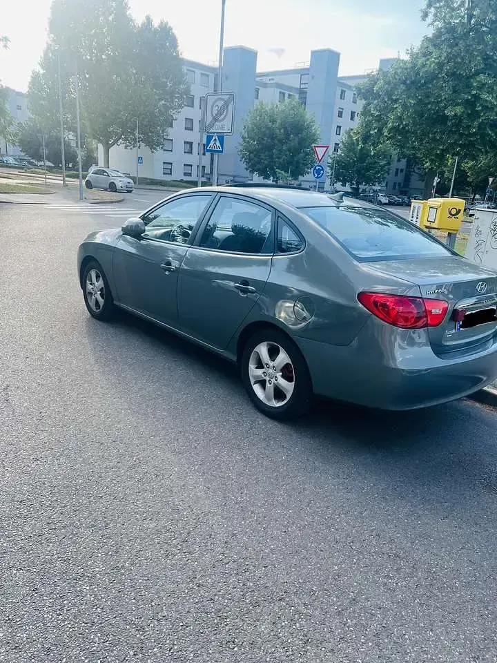 Gebraucht Hyundai Elantra GLS 143 PS (105 kW) 2009 Limousine