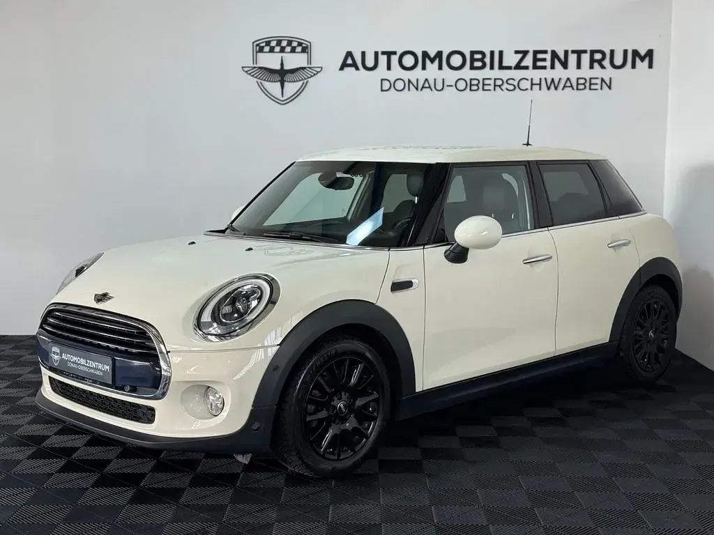 Usado Mini Cooper D 116 CV (85 kW) 2016 Blanco Utilitario