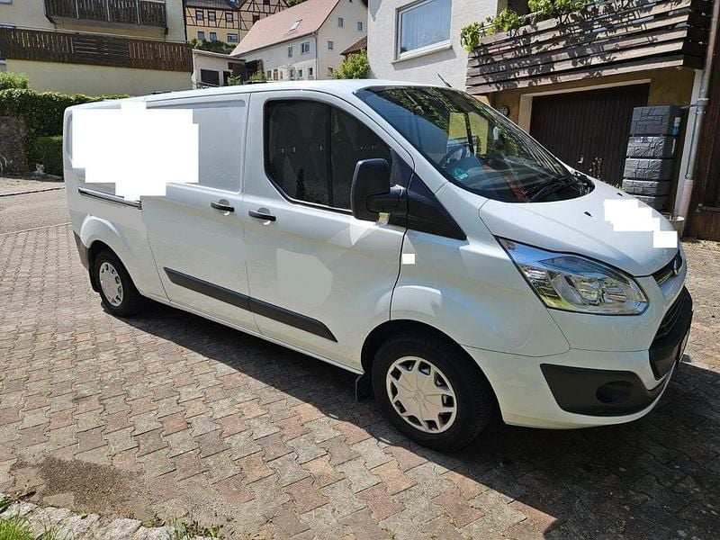 Weiß Gebraucht 2016 Ford Transit Custom Van / Kleinbus | 11.900 € (Fairer Preis) - Bild 1/4