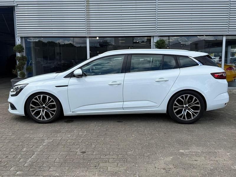 Gebraucht Renault Mégane IV 110 PS (80 kW) 2017 Weiß Limousine