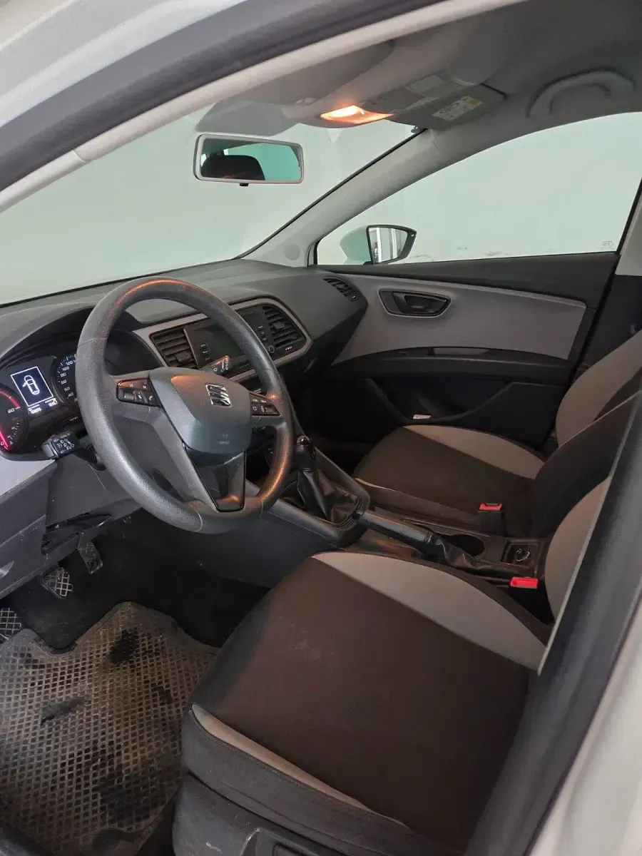 Usata Seat Leon 90 CV (66 kW) 2016 Bianco Berlina