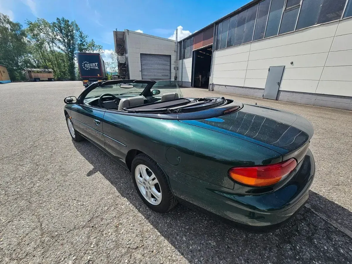 Gebraucht Chrysler Stratus 163 PS (119 kW) 1997 Grün Cabrio