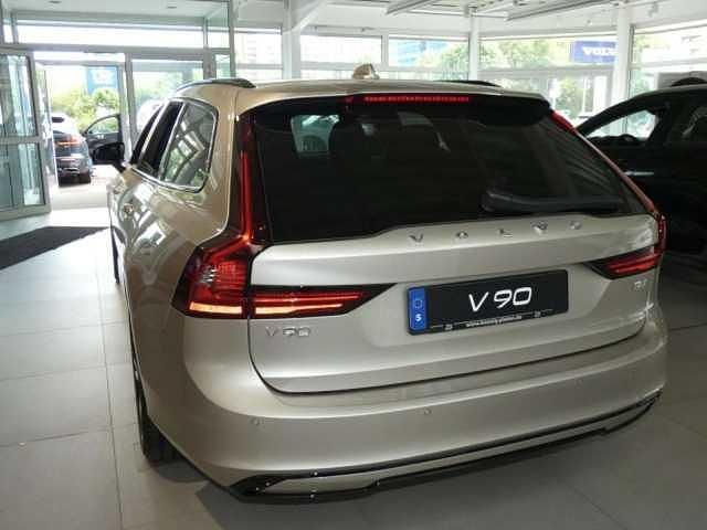 Gebraucht Volvo V90 145 PS (106 kW) 2023 Kombi