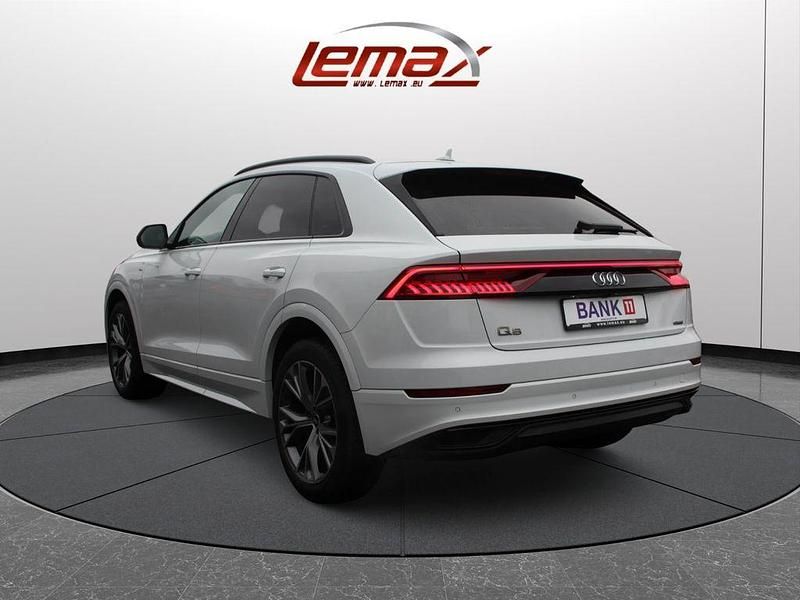 Gebraucht Audi Q8 S-Line 286 PS (210 kW) 2021 Weiß SUV