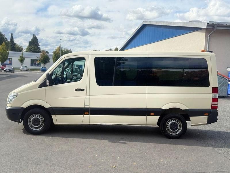 Gebraucht Mercedes Sprinter 129 PS (94 kW) 2011 Beige Van