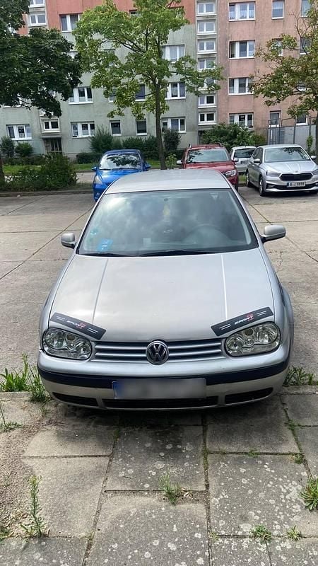 Gold Gebraucht 2000 VW Golf IV Coupé | 450 € (Superpreis) - Bild 1/4