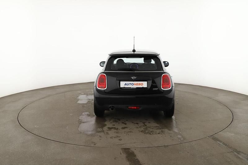 Gebraucht Mini ONE 102 PS (75 kW) 2020 Schwarz Kleinwagen