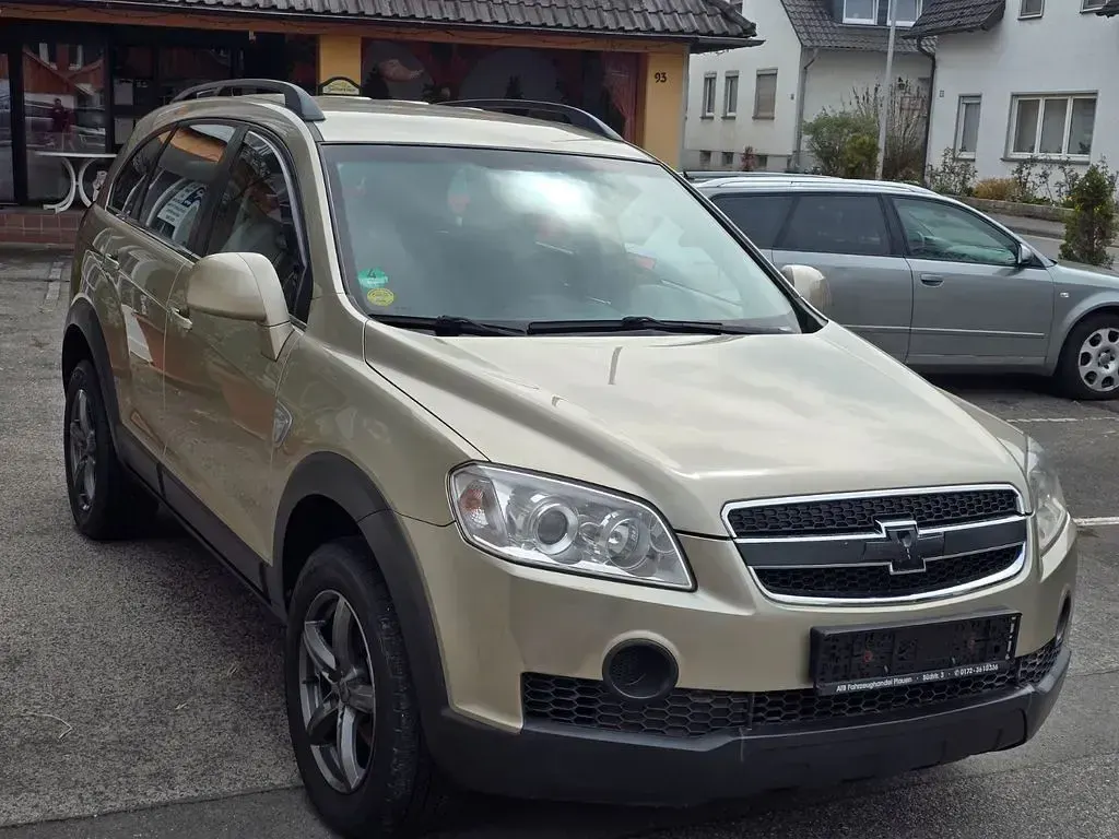 Gebraucht Chevrolet Captiva LS 136 PS (100 kW) 2008 Beige SUV