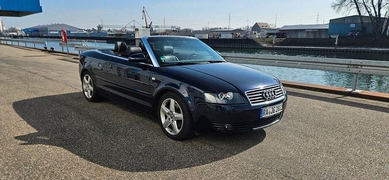 Gebraucht Audi A4 Cabriolet 170 PS (125 kW) 2003 Blau Cabrio