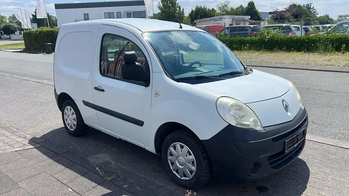 Gebraucht Renault Kangoo 68 PS (50 kW) 2009 Weiß Kleinwagen