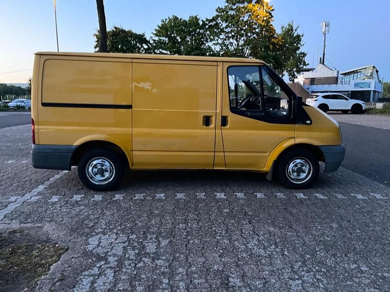 Usata Ford Transit 110 CV (80 kW) 2007 Giallo Monovolume