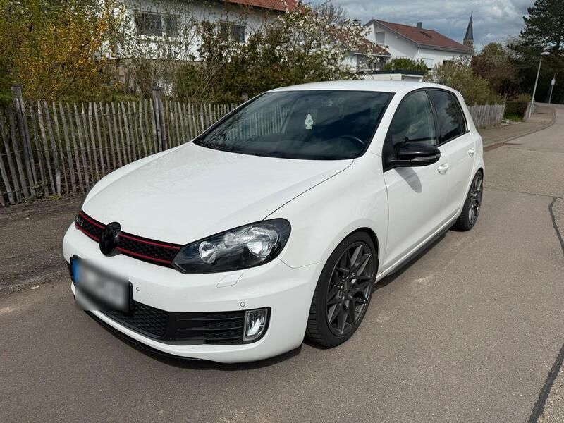 Weiß Gebraucht 2009 VW Golf VI GTI Kleinwagen | 9.200 € - Bild 1/4