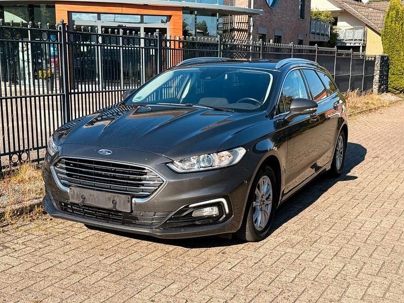 Grau Gebraucht 2019 Ford Mondeo Business Edition Limousine | 8.990 € (Guter Preis) - Bild 1/4