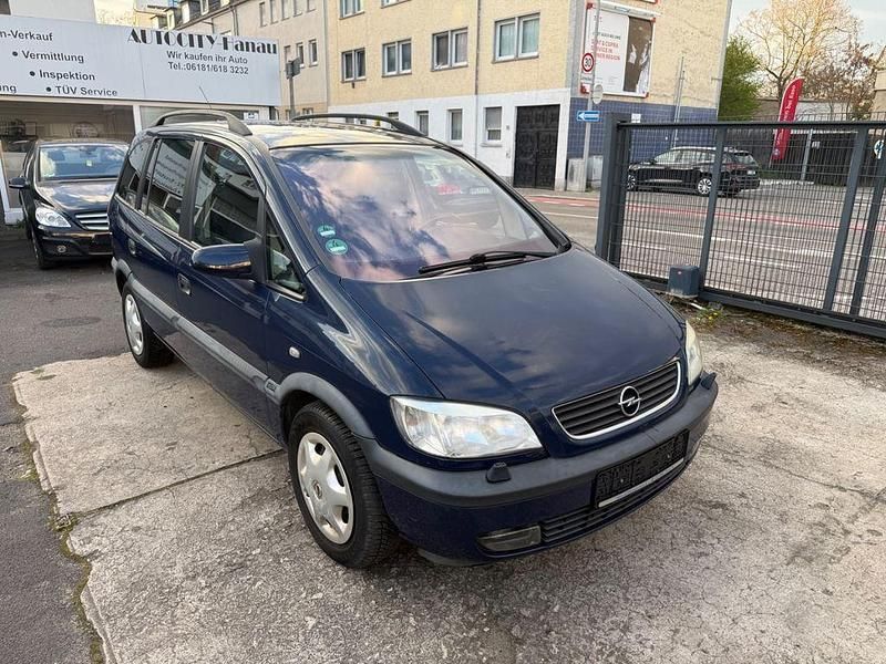 Gebraucht Opel Zafira Selection 147 PS (108 kW) 2002 Blau Van / Kleinbus