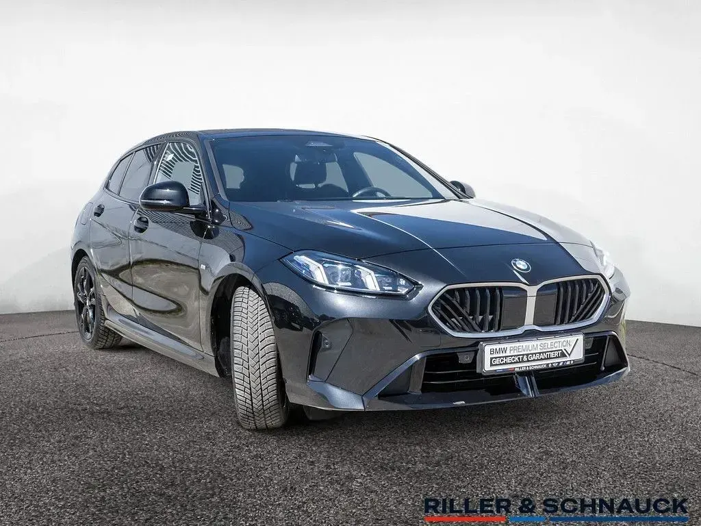 Gebraucht BMW 118 M Sport 150 PS (110 kW) 2024 Schwarz Kleinwagen