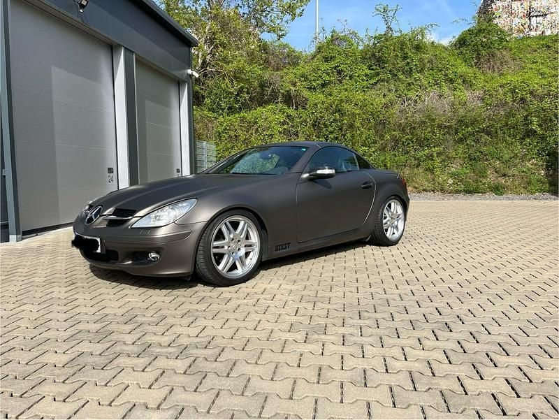 Gebraucht Mercedes SLK280 231 PS (169 kW) 2006 Andere farben Cabrio