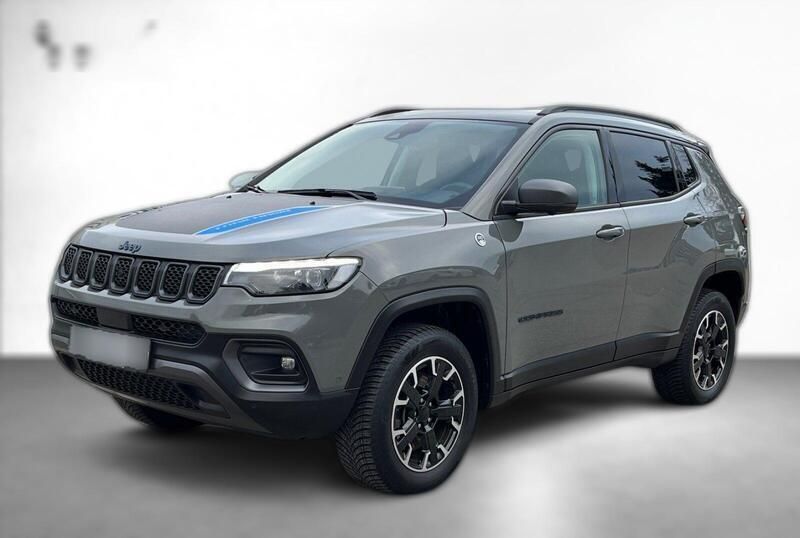 Diverse Gebraucht 2021 Jeep Compass Trailhawk SUV | 25.840 € (Etwas zu teuer) - Bild 1/4
