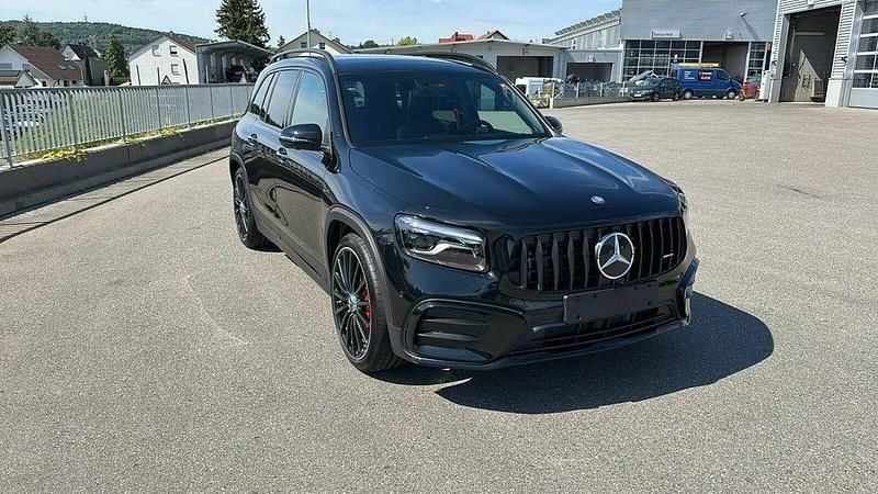 Gebraucht Mercedes GLB35 AMG 306 PS (225 kW) 2025 Schwarz SUV