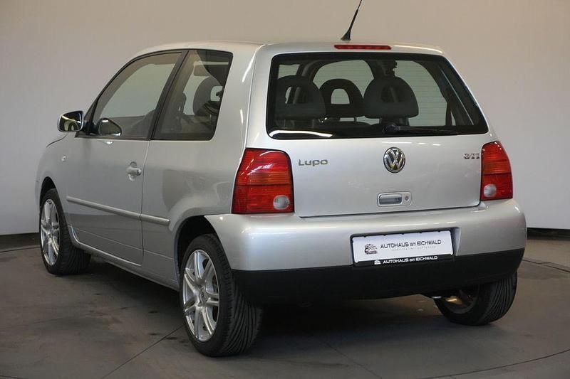 Gebraucht VW Lupo Comfortline 75 PS (55 kW) 2002 Silber Kleinwagen