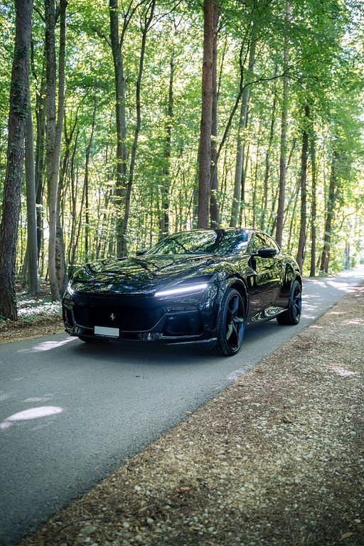 Schwarz Gebraucht 2025 Ferrari Purosangue SUV | 590.000 € - Bild 1/4