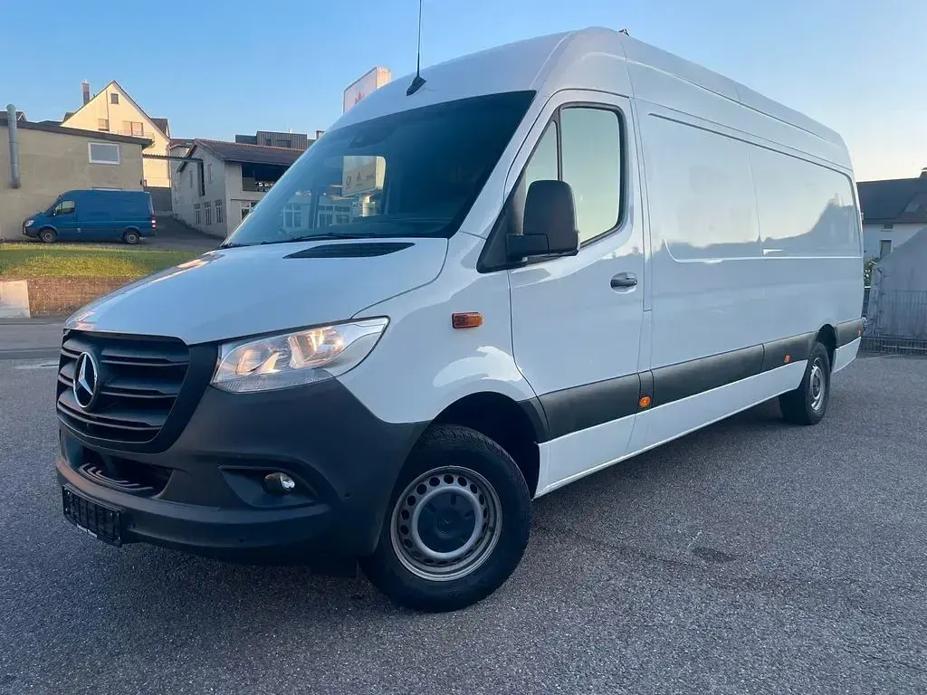 Occasion Mercedes Sprinter 150 ch (110 kW) 2023 Blanc Van