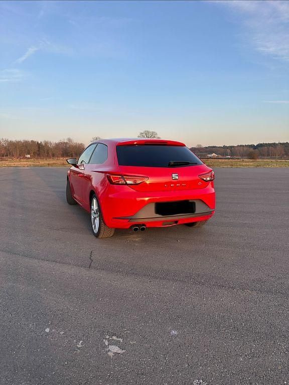 Gebraucht Seat Leon SC FR 179 PS (131 kW) 2013 Rot Kleinwagen