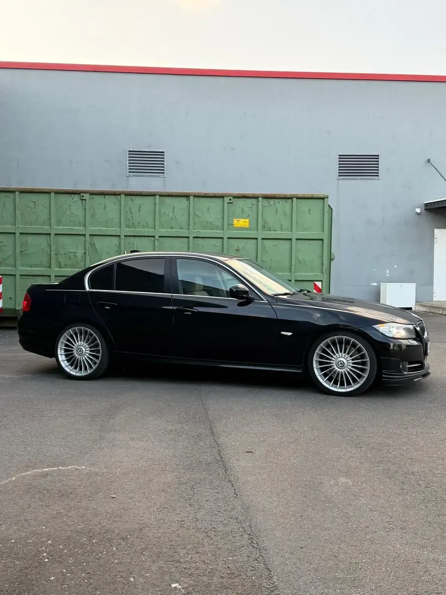 Käytetty BMW 335 306 HP (225 kW) 2010 Musta Sedan