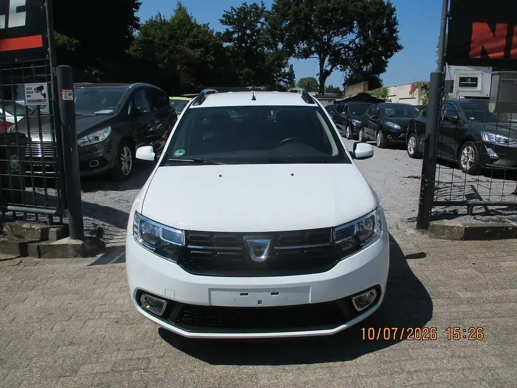 Gebraucht Dacia Logan MCV Lauréate 73 PS (53 kW) 2017 Weiß Kombi